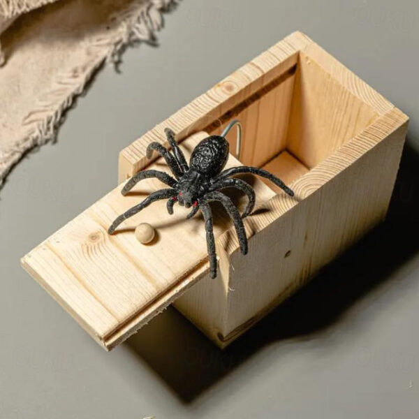 Halloween Gift Spider in a Box Gag Gift Spider Scare Prank Box, Hilarious Wooden Scare Box,Handmade Fun Joke Scarebox Toy 2025 - US $6.99